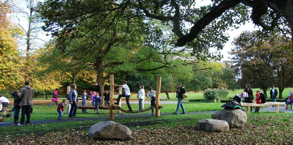 Park playground design with balancing beams 
